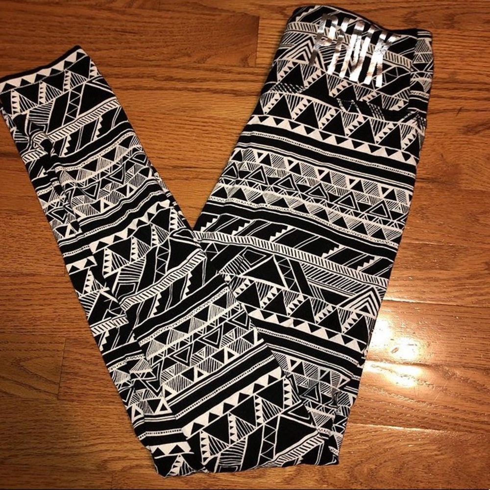 victoria’s secret pink leggings